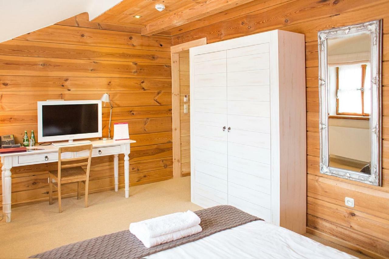 Osada Gleboczek. Vine Resort&Spa Wielki Głęboczek Exterior foto